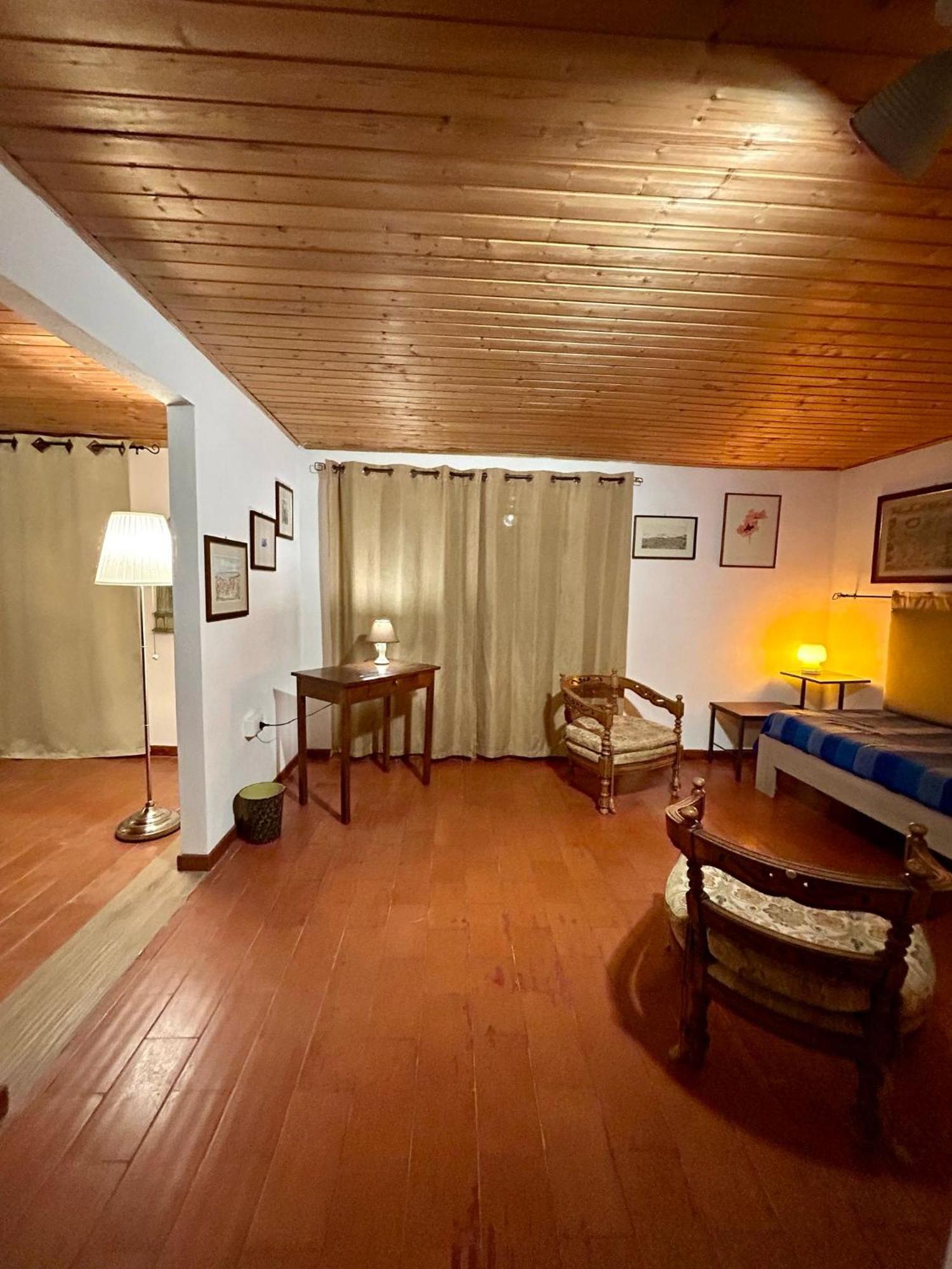 B&B Gennarcu Ussàssai Exterior foto